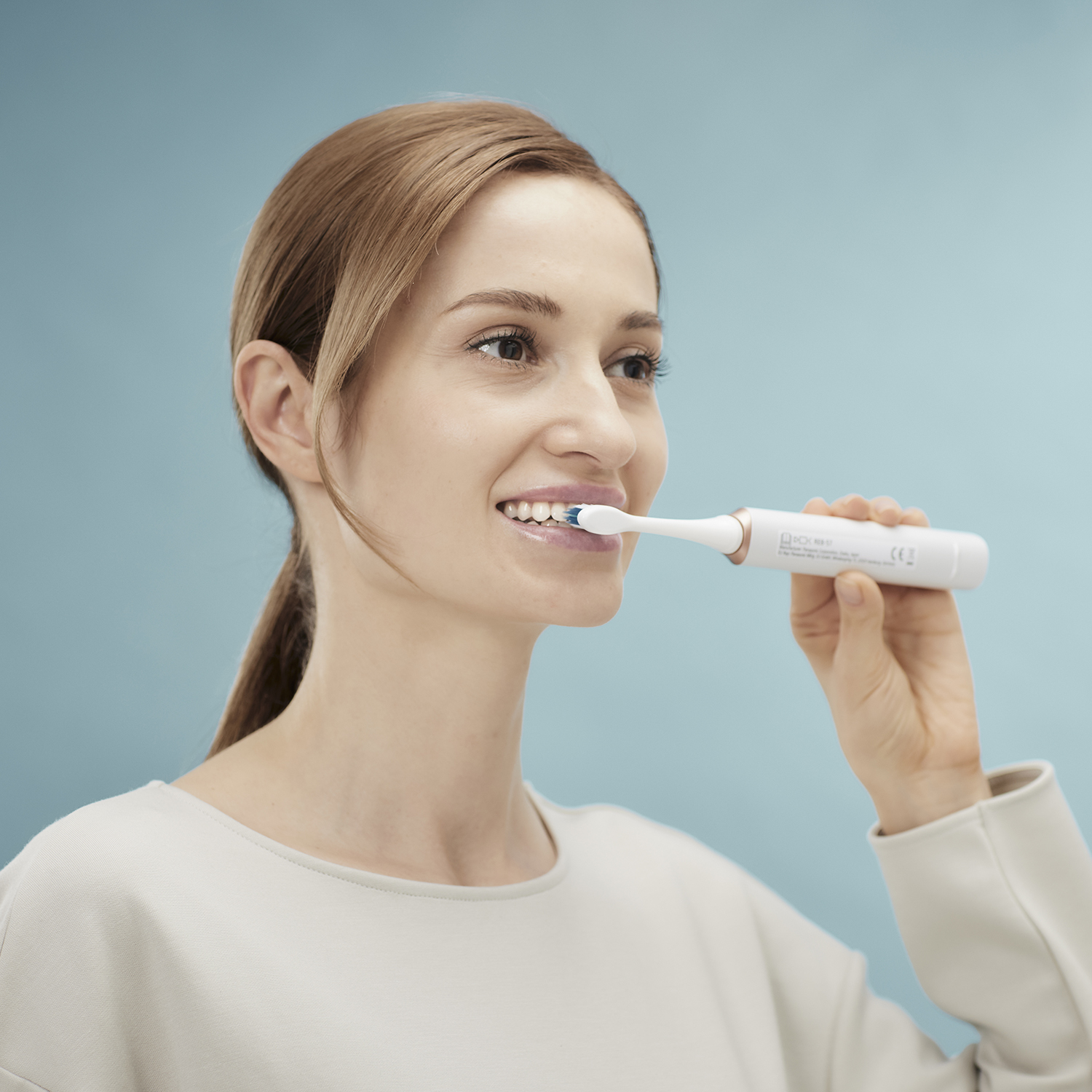 Panasonic EW-DC12 Electric Toothbrush with Horizontal Bristle Motion