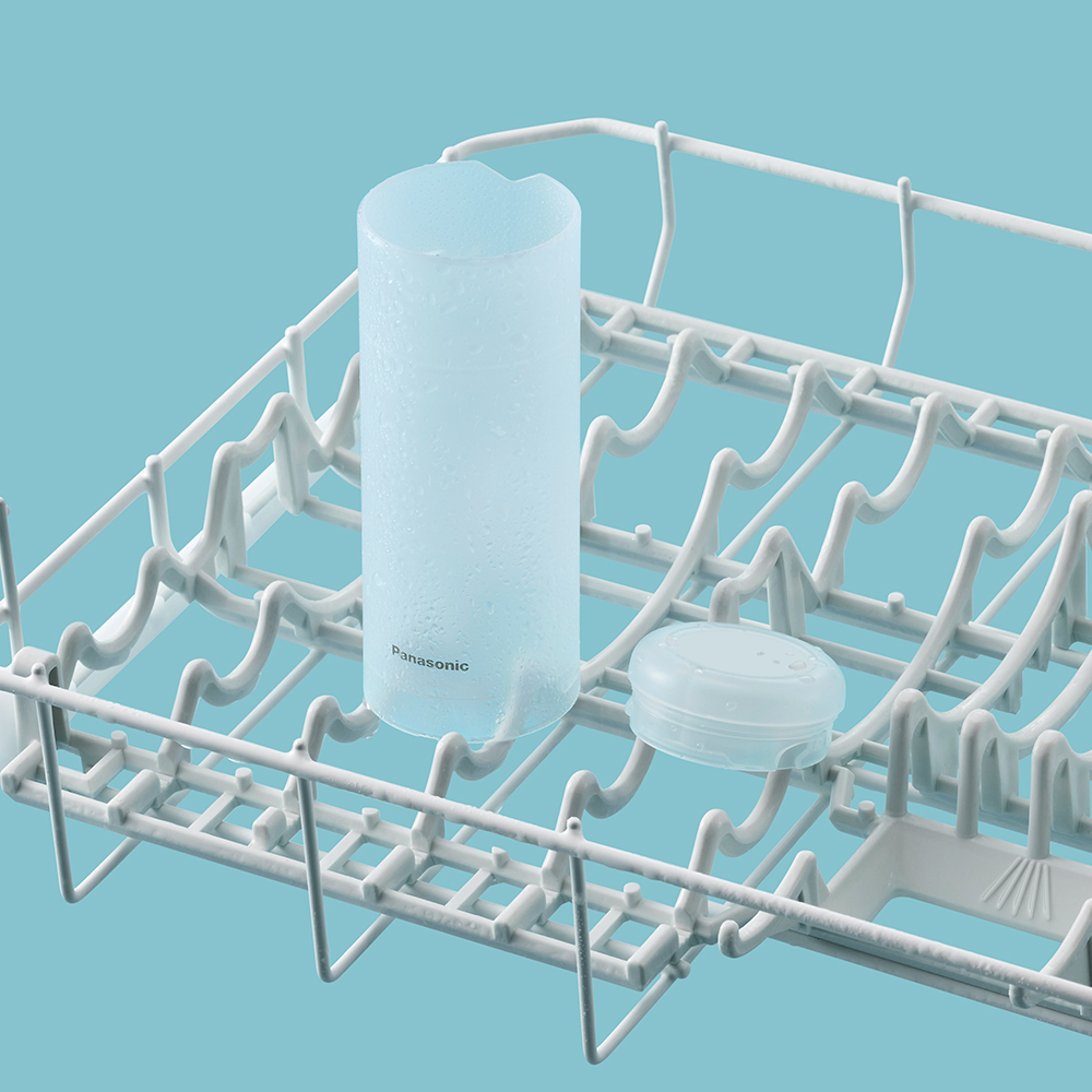 Panasonic EW-DJ4B-W520 Oral Irrigator + Gift (Cleaning Solution)