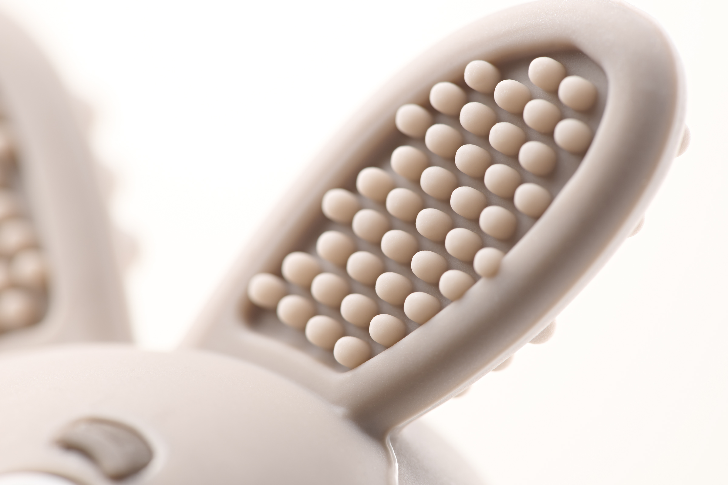 Teething Toy for Babies 0-3 Years Brush Baby, Color Cappuccino